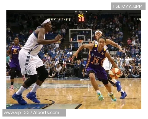 WNBA激战银星对决风暴谁能在季后赛中脱颖而出争夺荣耀
